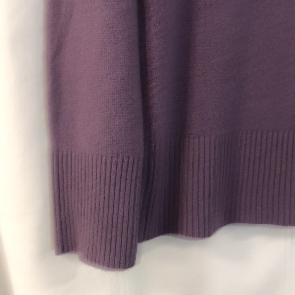Vintage Kathie Lee Lavender Sz L Pit to Pit 22 3/4” Cardigan Sweater Acylic Soft - Picture 6 of 15